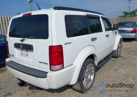 2011 Dodge Nitro Heat z USA, uszkodzony, nr VIN 1D4PU4GX0BW564036